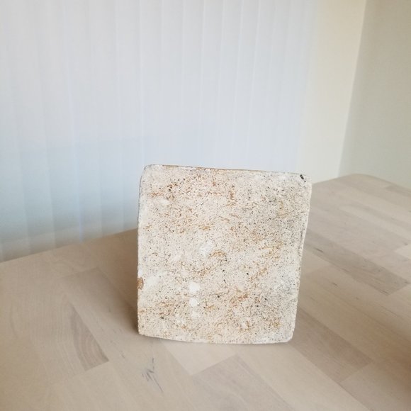 Vase - Picture 2 of 5